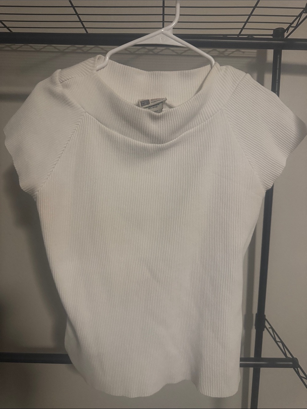 Faded Glory White Ribbed Short-Sleeve Knit Tee